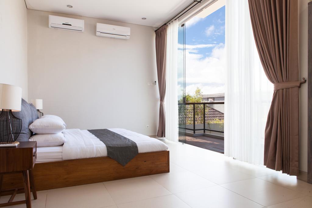 Maxwell Legian Villa Quarto foto